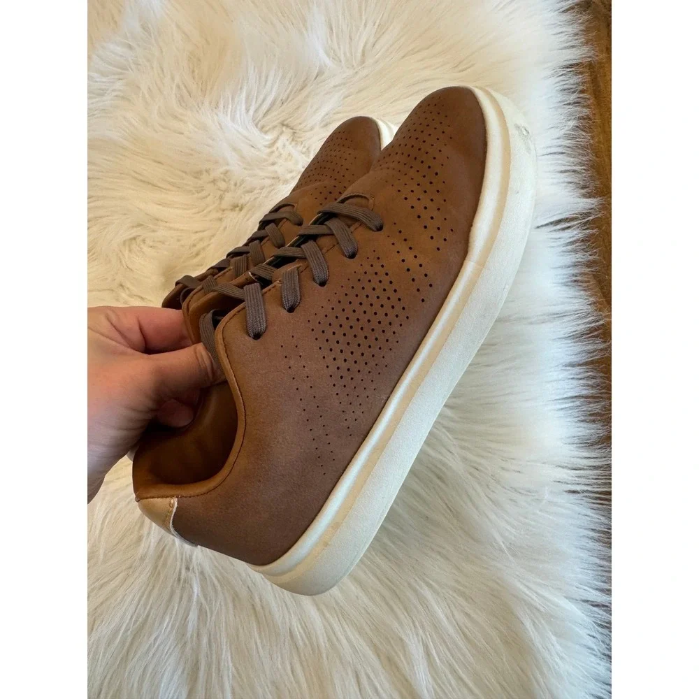 Perry Ellis brown‎ sneakers size 3 EUC